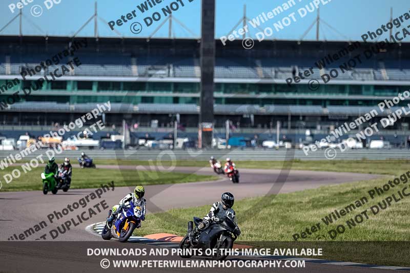 Rockingham no limits trackday;enduro digital images;event digital images;eventdigitalimages;no limits trackdays;peter wileman photography;racing digital images;rockingham raceway northamptonshire;rockingham trackday photographs;trackday digital images;trackday photos